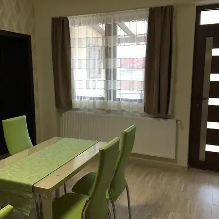 Kristaly Apartmanok Kisvárda Exterior photo
