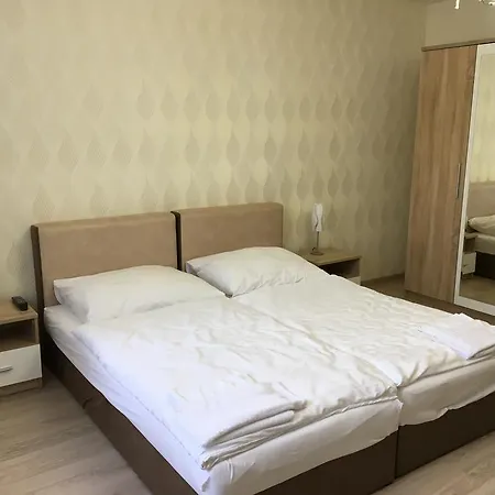 Kristaly Apartmanok Kisvárda Exterior photo