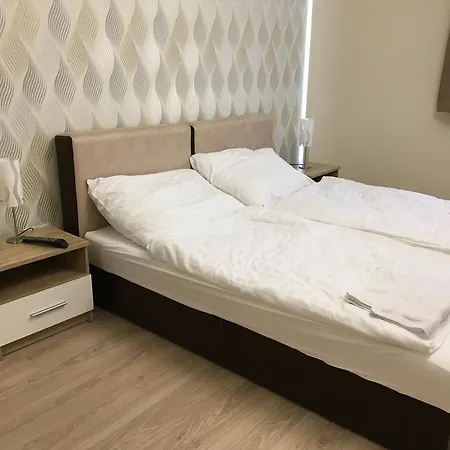 Kristaly Apartmanok Kisvárda Exterior photo