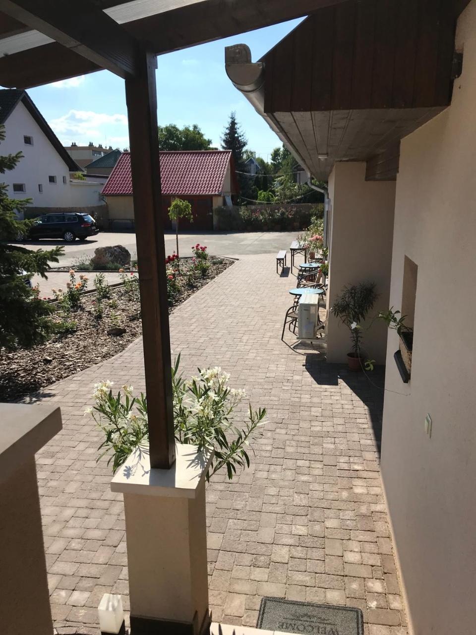 Kristály * Kisvárda